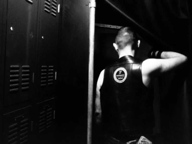 Al Fartukh – B&W Test