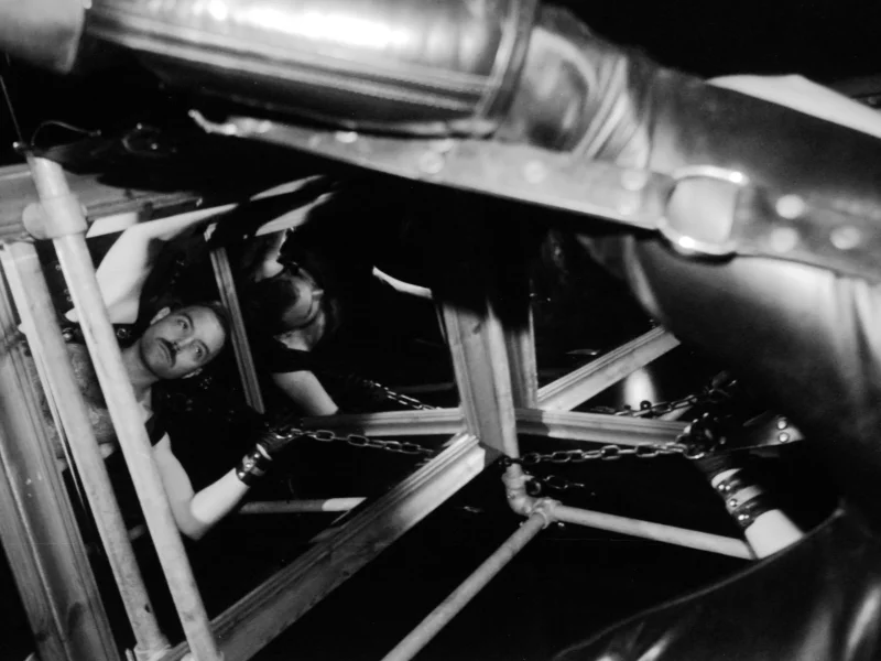 Al Fartukh – B&W Test